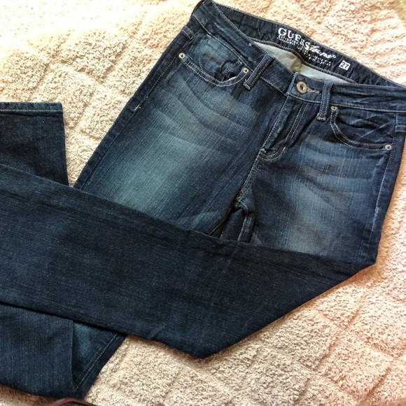 Guess Stretch Bootcut Jean Size 27 - Picture 2 of 6